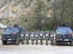 Zur Abwehr: Die Einsatzkompanie in Kosovo